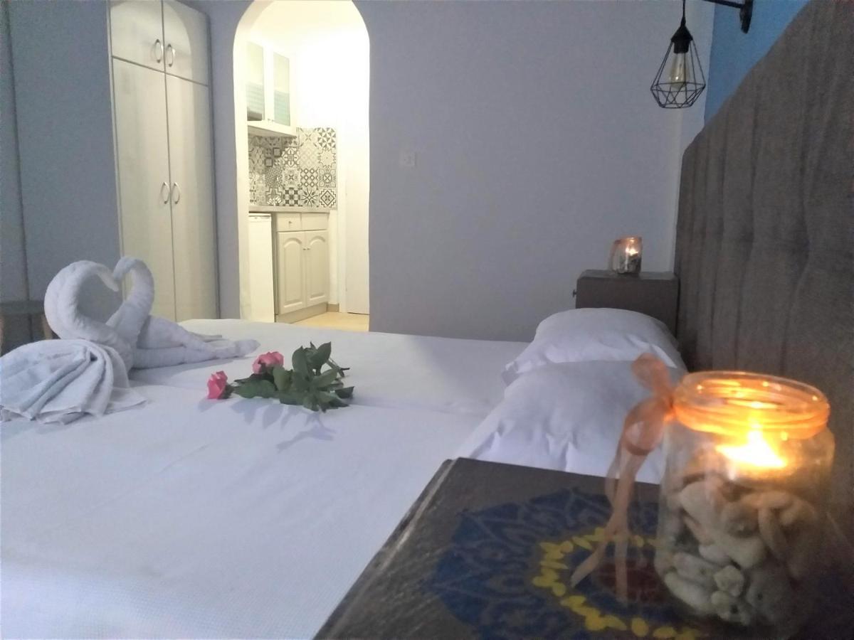 Kapetanios Luxury Aparthotel Agios Georgios  Bagian luar foto