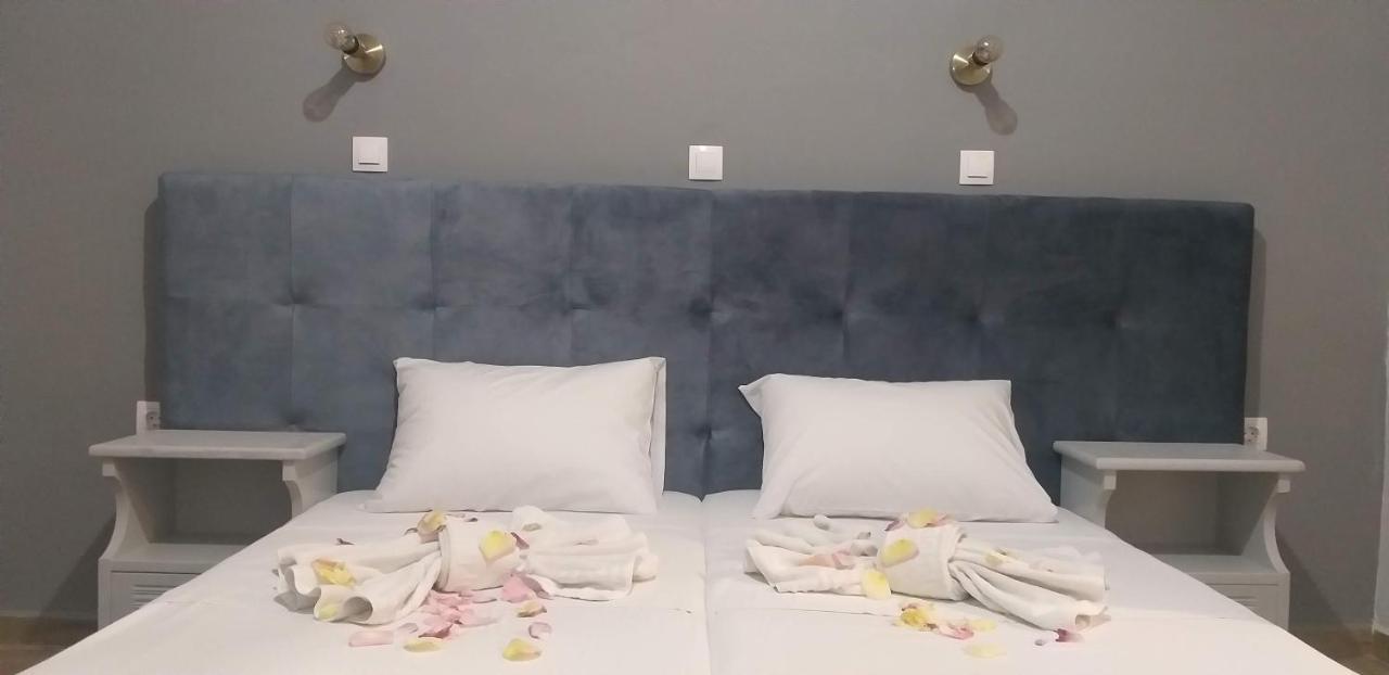 Kapetanios Luxury Aparthotel Agios Georgios  Bagian luar foto